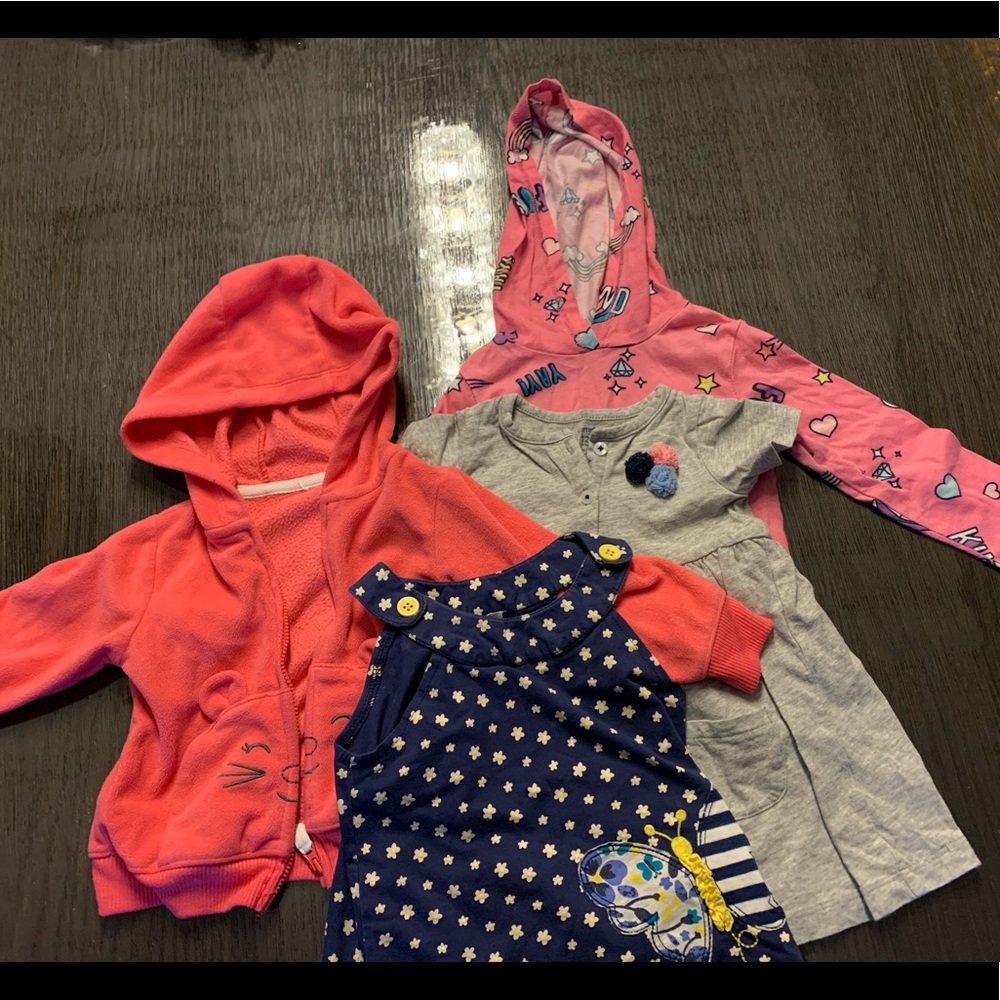 Girls carter’s 12 month bundle